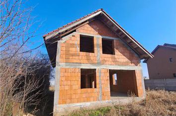 Casă - 4 camere de vanzare BIHARIA  - Bihor anunturi imobiliare Bihor