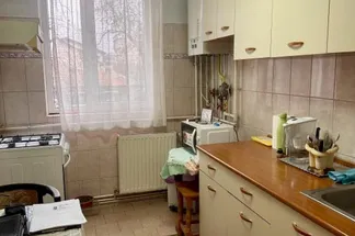 Apartament 3 camere de vânzare Bucuresti - Apusului