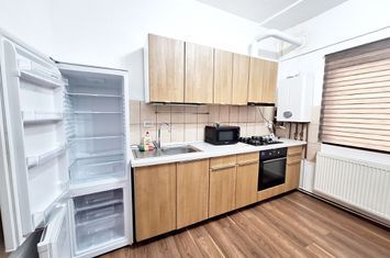 0% Comision! Ap. 1 camera, etaj 1, parcare, zona str. Paris anunturi imobiliare Cluj